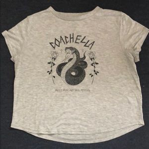 T- shirt